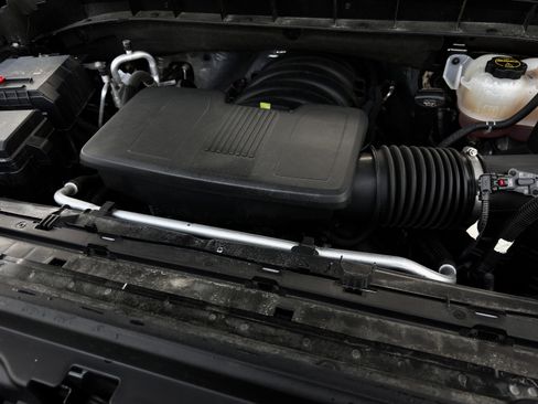 Used 2024 GMC Sierra 1500 AT4 w/ AT4 Preferred Package image 34