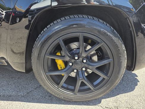 Used 2018 Jeep Grand Cherokee Trackhawk AWD/4WD image 14