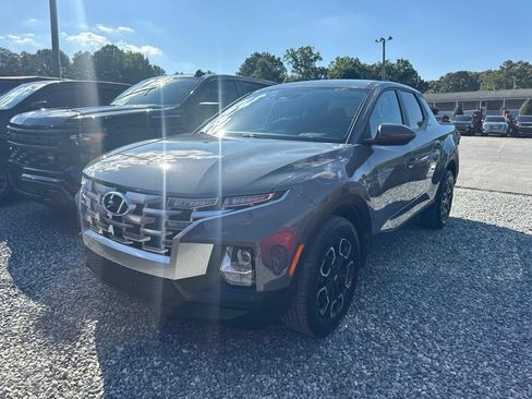 Used 2023 Hyundai Santa Cruz SEL FWD image 1