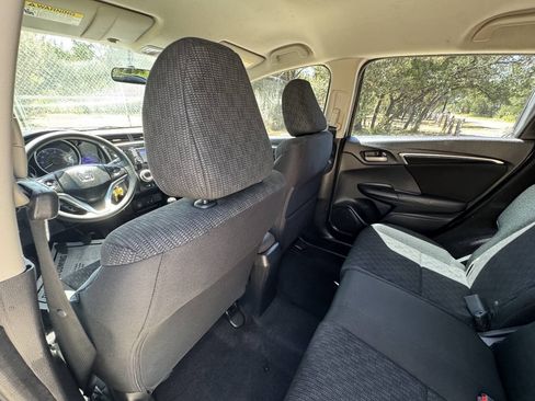 Used 2015 Honda Fit LX image 29
