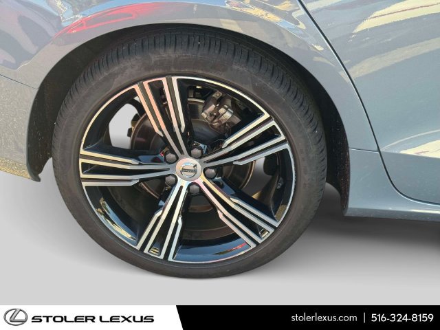 Used 2022 Volvo S60 B5 Inscription w/ Advanced Package AWD/4WD image 8