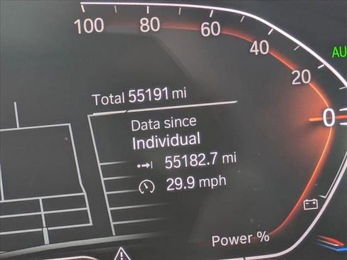 Used 2023 BMW 540i w/ Premium Package image 10