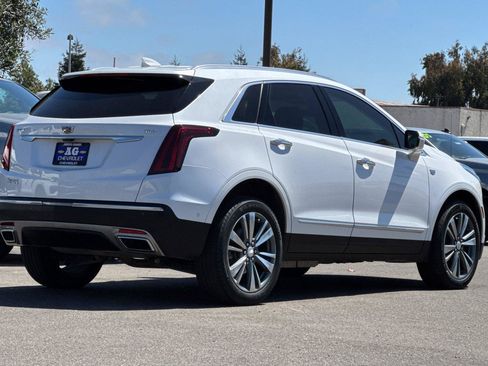 Used 2021 Cadillac XT5 Premium Luxury FWD image 6