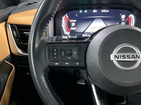 Used 2021 Nissan Rogue Platinum AWD/4WD image 25