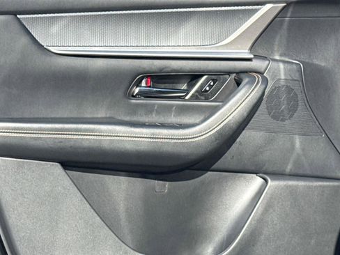 Certified 2024 MAZDA CX-90 Plug-In Hybrid w/ Preferred AWD/4WD image 19