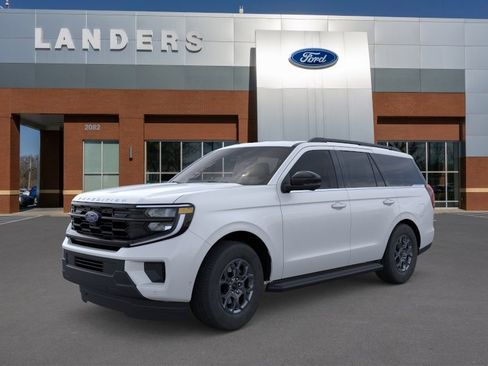 New 2026 Ford Expedition Active RWD image 1