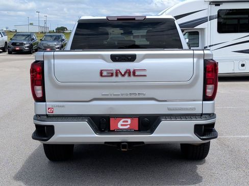 Used 2022 GMC Sierra 1500 Elevation AWD/4WD image 7