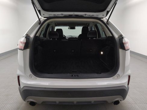 Used 2020 Ford Edge SEL FWD image 29