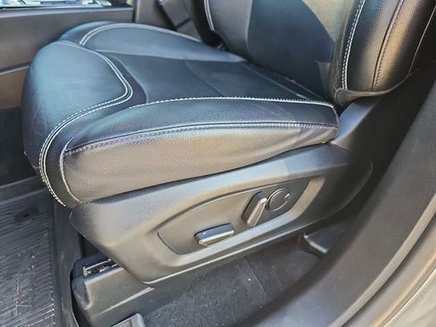 Used 2022 Ford Explorer ST w/ Equipment Group 401A image 12