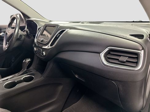 Used 2019 Chevrolet Equinox LT FWD image 30