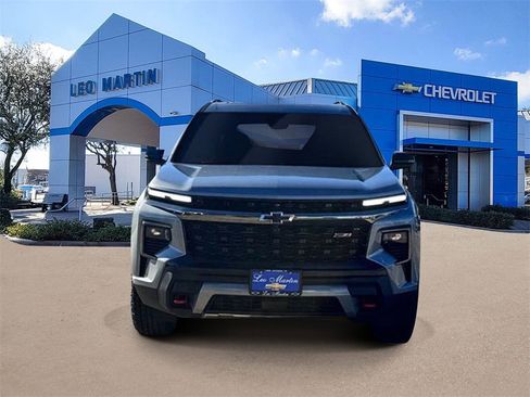 Used 2026 Chevrolet Traverse Z71 w/ Driver Confidence Package image 2