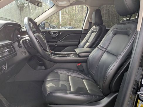 Used 2023 Lincoln Aviator Reserve image 22
