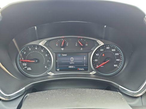 Used 2019 Chevrolet Equinox LT FWD image 16