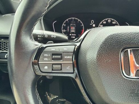 Used 2024 Honda Civic Sport image 6