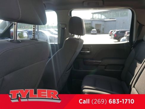 Used 2018 GMC Sierra 1500 SLE w/ SLE Value Package AWD/4WD image 42
