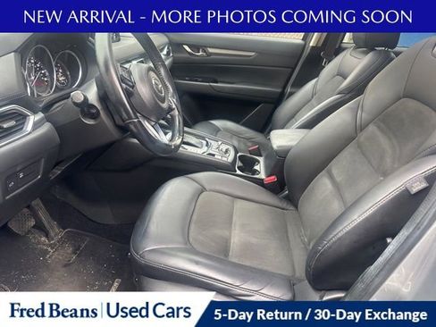Used 2017 MAZDA CX-5 Touring w/ Preferred Equipment Package image 13