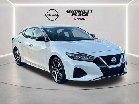 Used 2023 Nissan Maxima SV w/ Floor Mat Group image 3