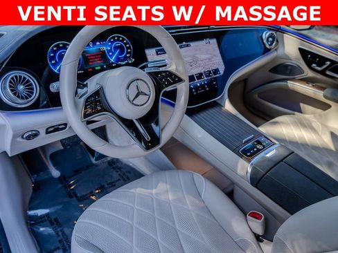 Used 2023 Mercedes-Benz EQS 580 4MATIC Sedan image 4