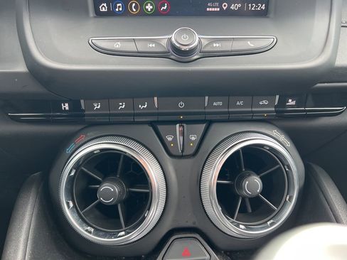 Used 2023 Chevrolet Camaro LT image 21