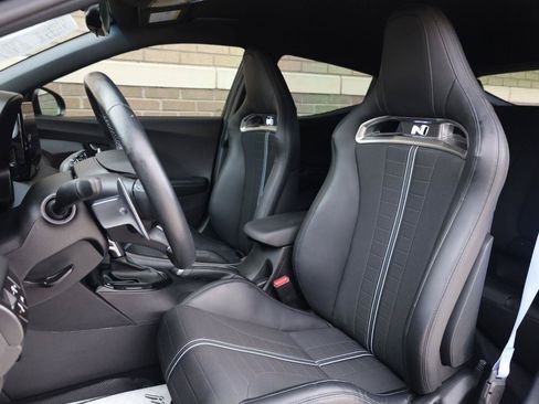 Used 2021 Hyundai Veloster N FWD image 14