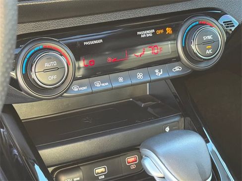 Used 2024 Kia Forte GT-Line w/ GT-Line Premium Package image 28