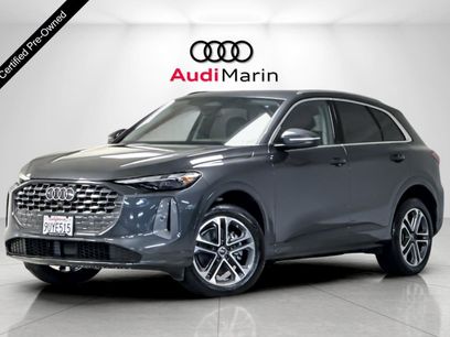 Used 2025 Audi Q5 Premium w/ Convenience Package