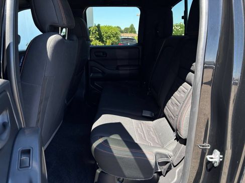 Used 2026 Nissan Frontier PRO-4X AWD/4WD image 26