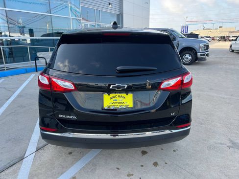 Used 2020 Chevrolet Equinox LT w/ Midnight Edition FWD image 4