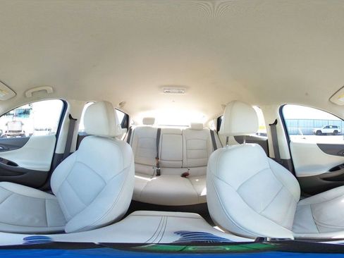 Used 2024 Chevrolet Malibu LT image 42