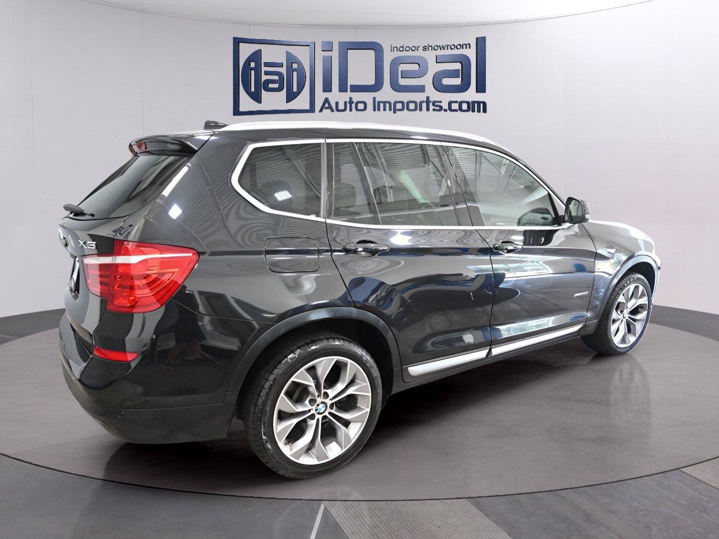 Used 2017 BMW X3 xDrive28i AWD/4WD image 5