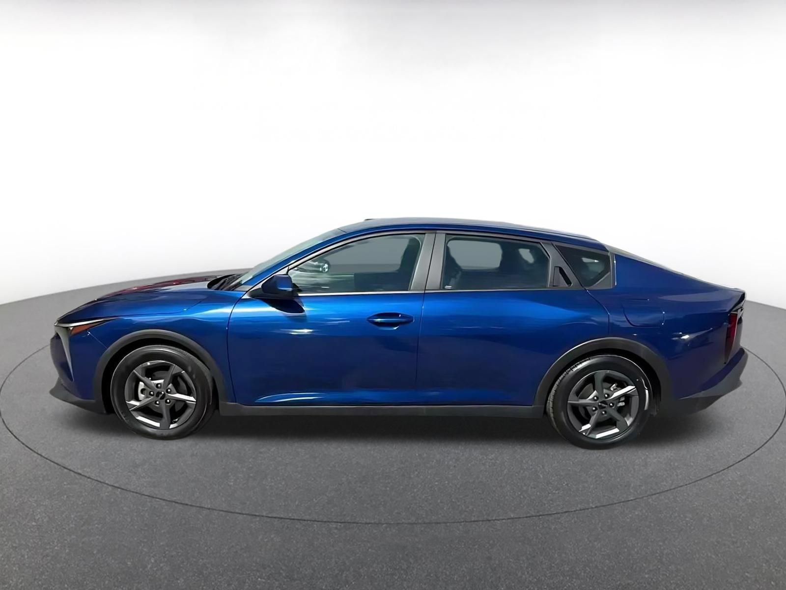 Used 2025 Kia K4 FWD image 8