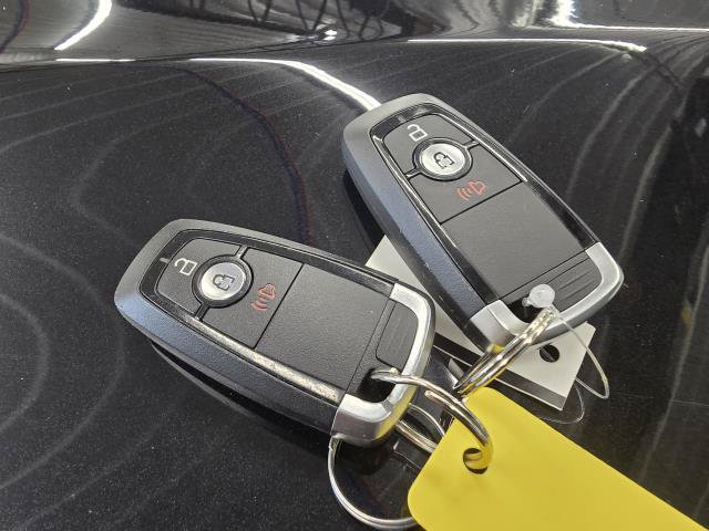 Used 2025 Ford Escape Active AWD/4WD image 26