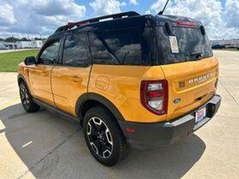 Used 2022 Ford Bronco Sport Outer Banks w/ Tech Package AWD/4WD image 5