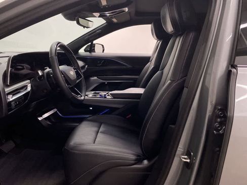 Certified 2024 Cadillac Lyriq Luxury image 14