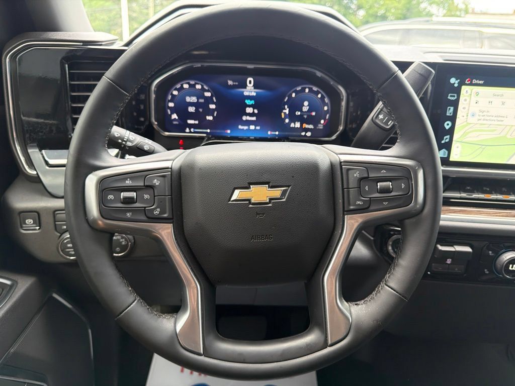 Certified 2026 Chevrolet Silverado 1500 LT w/ Safety Package AWD/4WD image 17