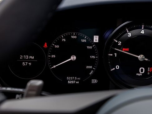 Used 2024 Porsche 911 Targa 4S image 33