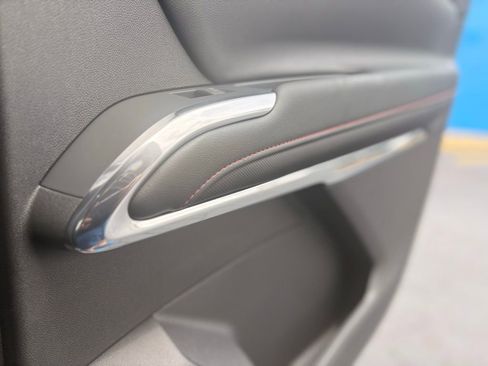 New 2026 Chevrolet Traverse Z71 w/ Enhanced Driving Package AWD/4WD image 16