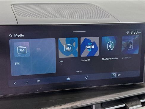 Used 2025 Hyundai Santa Fe SEL FWD image 21