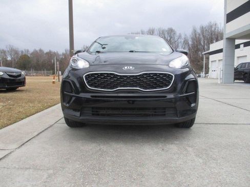 Used 2022 Kia Sportage LX image 8