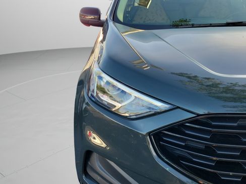 Certified 2024 Ford Edge SE w/ Black Appearance Package AWD/4WD image 16
