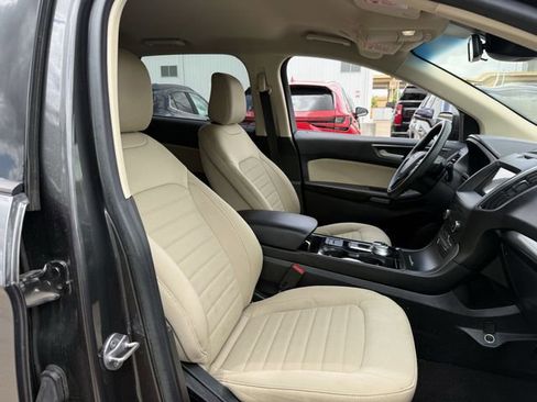 Used 2020 Ford Edge SE AWD/4WD image 27