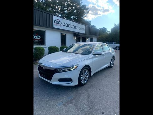 Used 2019 Honda Accord LX image 1