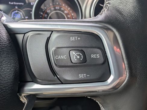 Used 2023 Jeep Gladiator Rubicon w/ LED Lighting Group AWD/4WD image 24