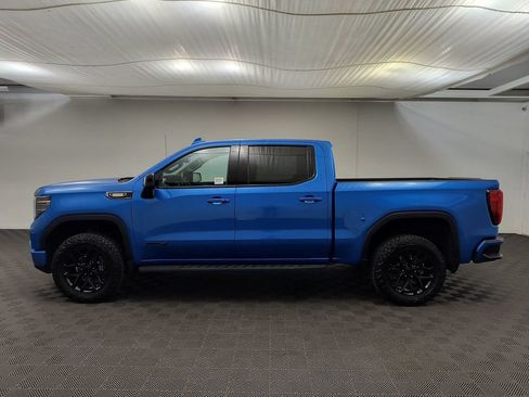 Used 2022 GMC Sierra 1500 AT4 w/ AT4 Premium Package AWD/4WD image 2