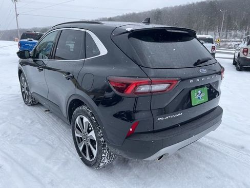 Used 2024 Ford Escape Platinum image 8