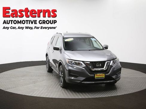 Used 2020 Nissan Rogue SV w/ Premium Package image 58