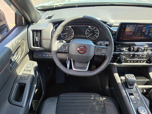 New 2026 Nissan Pathfinder Rock Creek w/ Rock Creek Premium Package AWD/4WD image 8