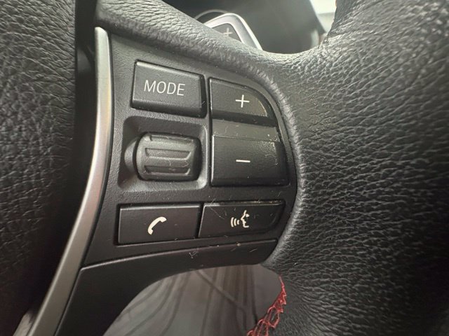 Used 2017 BMW 330i xDrive Sedan AWD/4WD image 22