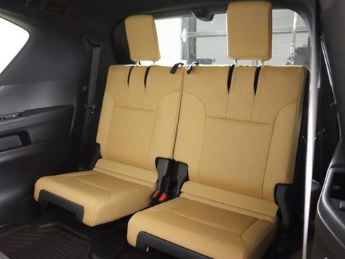 New 2026 Lexus LX 600 4WD w/ Accessory Package (2T) image 23