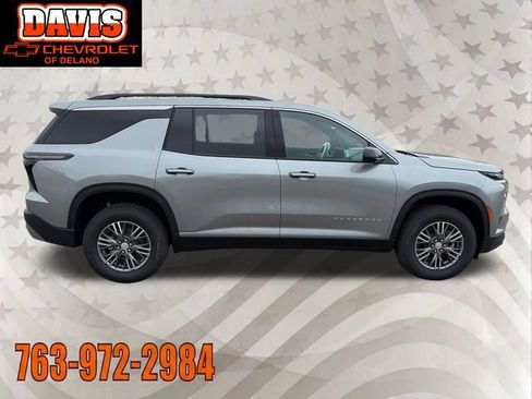 New 2026 Chevrolet Traverse LT w/ Driver Confidence Package AWD/4WD image 8